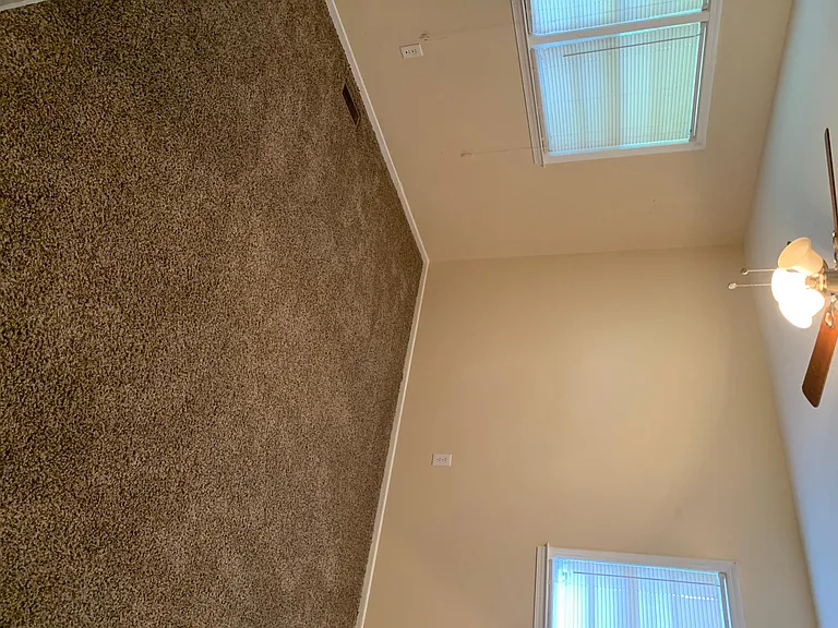 209 Polaris St — Photo 10