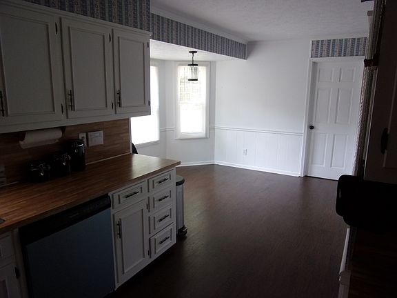 4th image of 413 Cana Of Galilee Ct