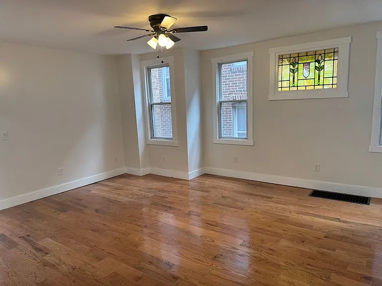 5916 Nicholson St — Photo 3