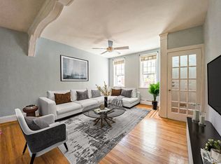 1029 Fernon St, Philadelphia, PA 19148