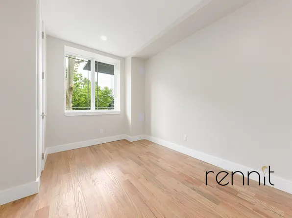 591 Rutland Road image 6 of 10