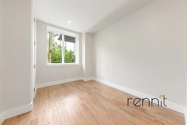 Rented by Rennit Inc. | media 3