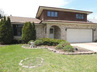 16818 Richards Dr, Tinley Park, IL