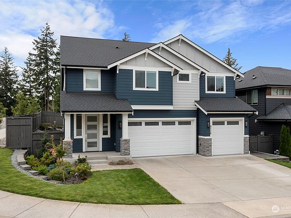 2nd image of 8116 197th Avenue E