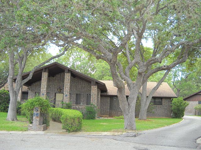 1st image of 10 Sierra Dr