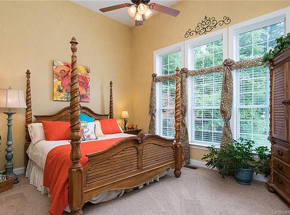 4th image of 114 High Hills Dr