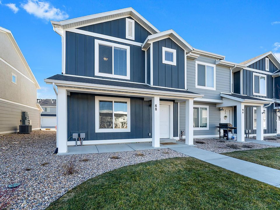 1st image of 88 N Voyager Ln