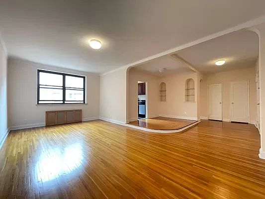 1st image of 69-39 Yellowstone Blvd #412