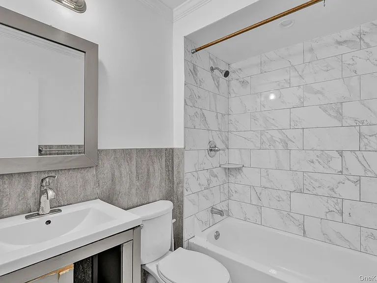 85 Main St #3 — Photo 11