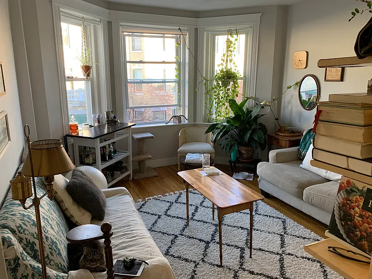 97 Gordon St #7 — Photo 3