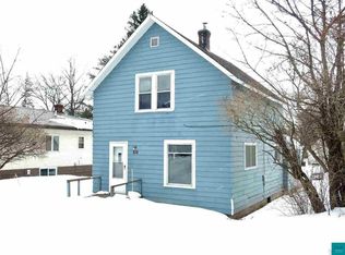 216 W 4th St, Washburn, WI 54891