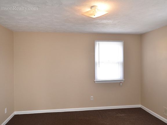 5th image of 93 2nd St