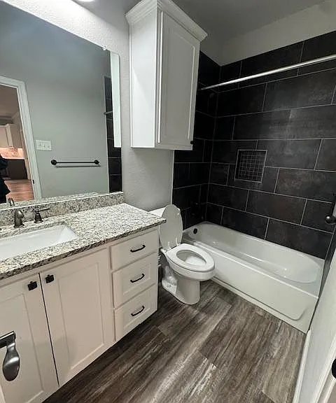 116 Lampassas Dr — Photo 6