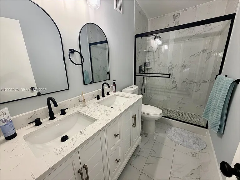 11002 SW 125th Ct — Photo 11