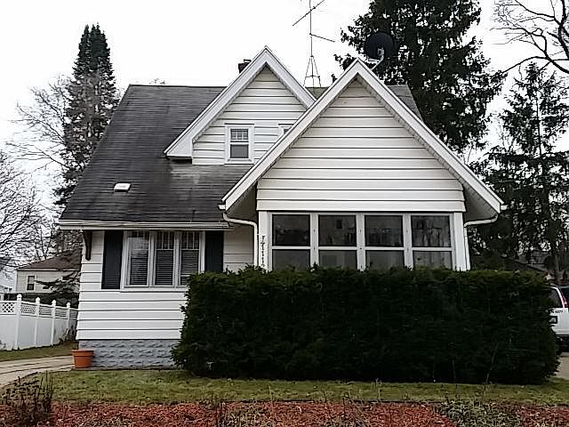 1st image of 1112 Arlington St NE