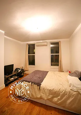 Rented by MySpaceNYC | media 5