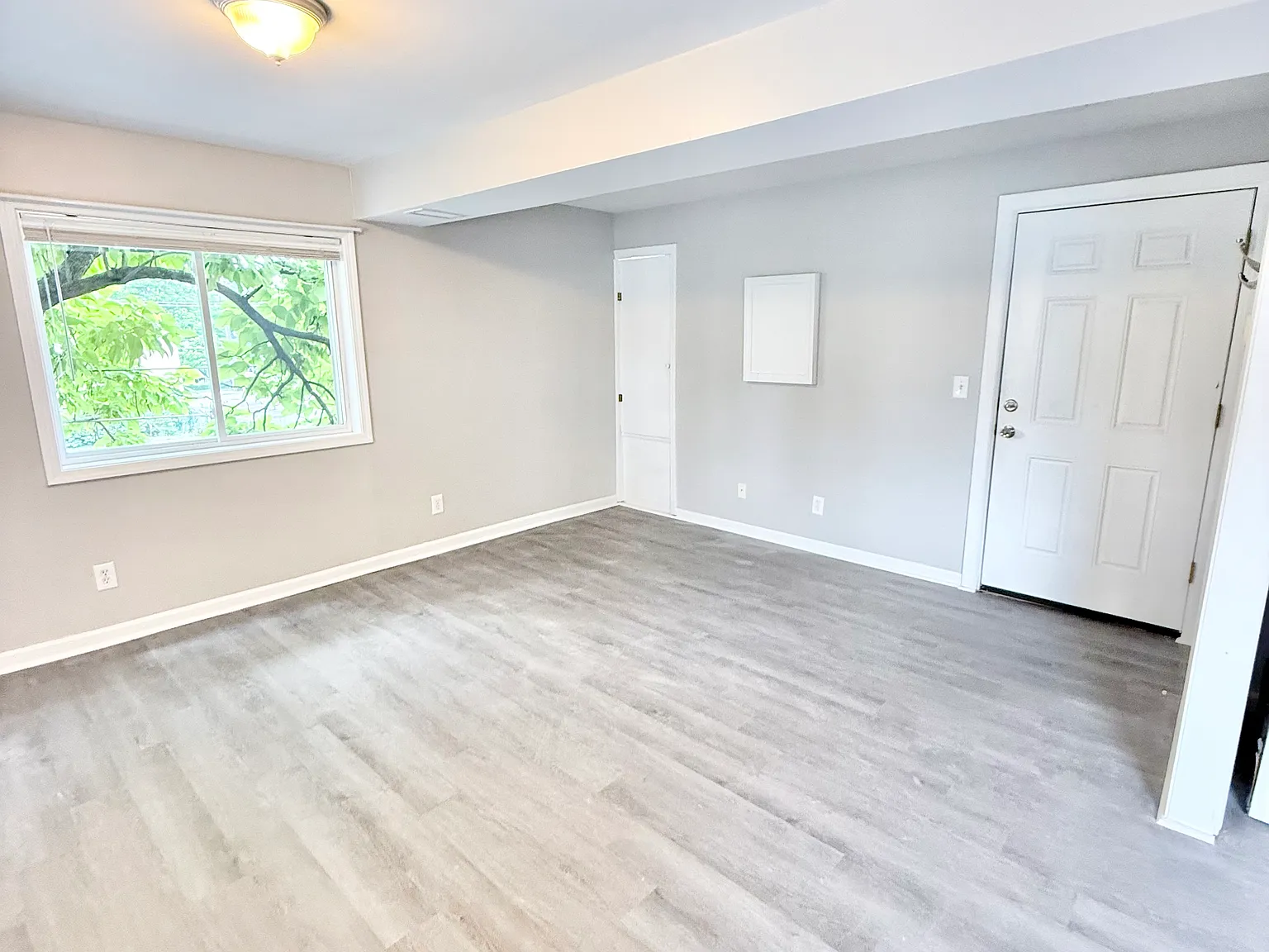 1 bed, 750 sqft, $1,195 — Photo 3
