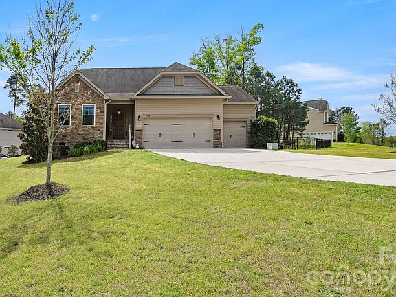 2nd image of 4708 Summerside Dr