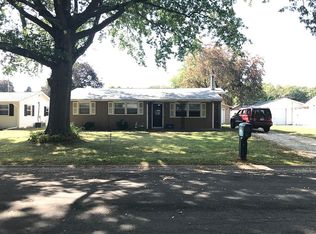 620 13th Ave, Hampton, IL 61256