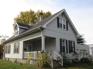 210 S 13th St, Vincennes, IN 47591