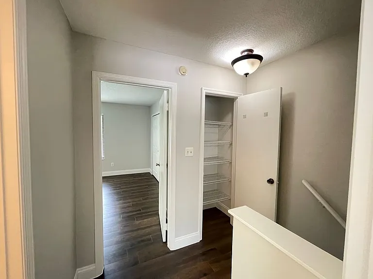 7800 Fernbrook Way — Photo 17