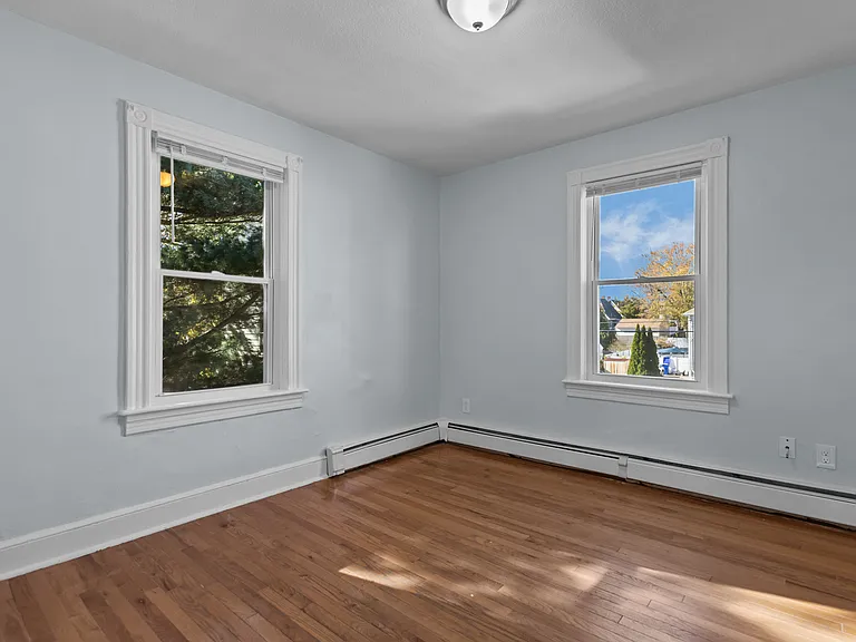 60 Morris Ave #2 — Photo 25