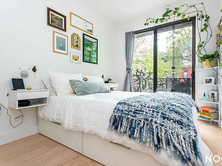 1092 Dean St #2B — Photo 6