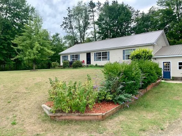 3661 N Us Highway 31, Scottville, MI 49454