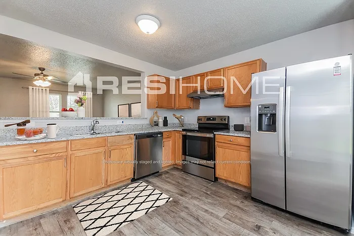 1703 Red Cloud Dr — Photo 3