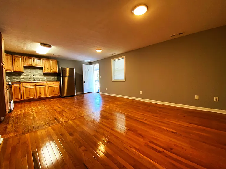 10 Whitney Ln #3 — Photo 9