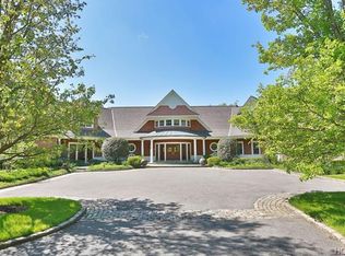 7 Hallock Pl, Armonk, NY 10504