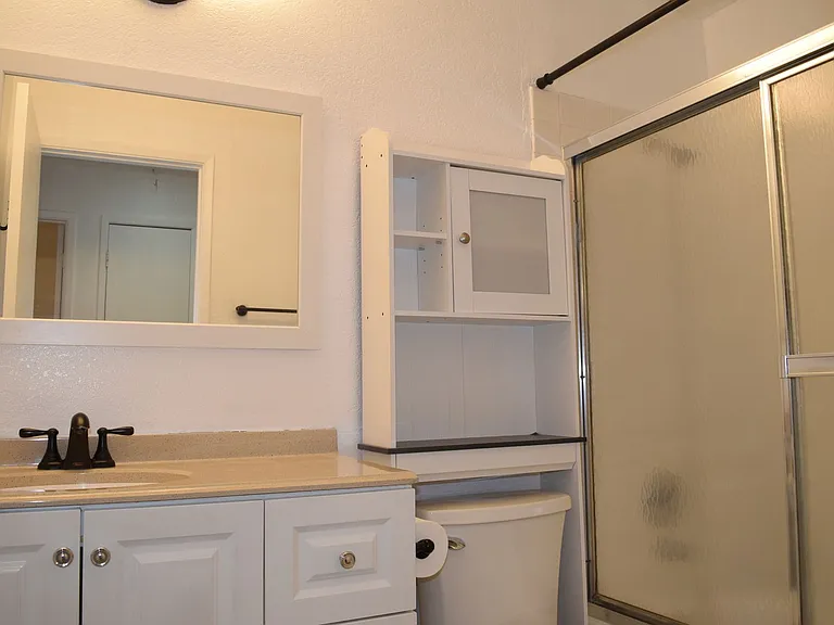 2586 S Whitney Blvd — Photo 15