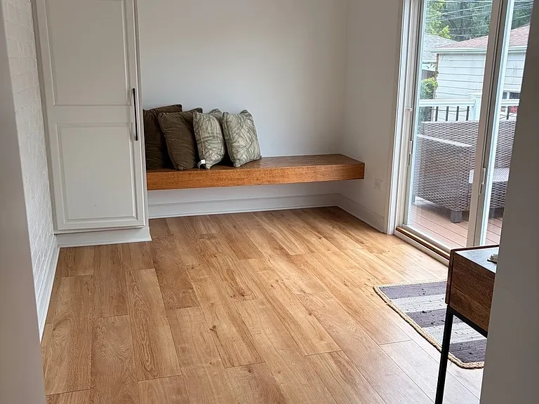 5316 N Lockwood Ave — Photo 6