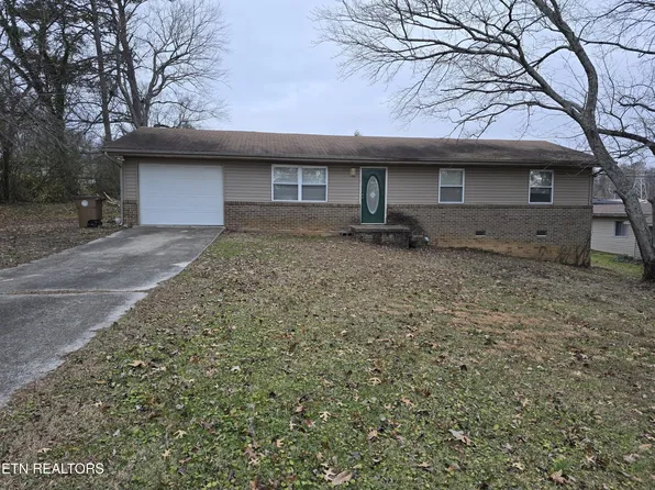 1605 Woodrow Dr, Knoxville, TN 37918