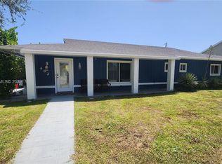 482 NE 8th Ave, Deerfield Beach, FL 33441