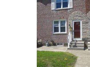 469 Westmont Dr, Collingdale, PA 19023