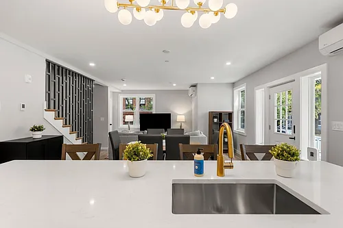 59 Perrin St #1 Photo 1