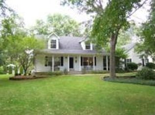 10673 Home Shore Dr, Pinckney, MI