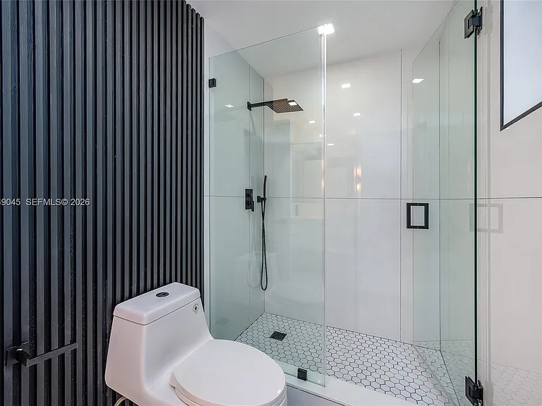 8415 SW 107th Ave #338W — Photo 16