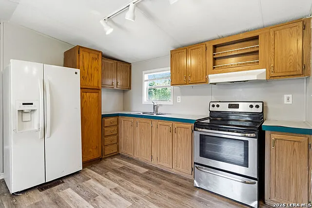 636 Balsa — Photo 11