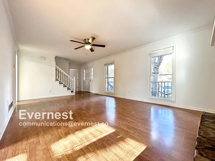 405 Revere Ct — Photo 19