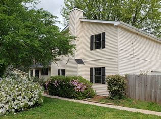 122 Park Place Dr, Lawrenceville, GA 30046