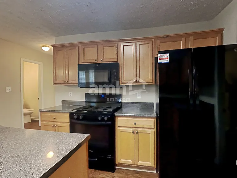 1558 Great Shoals Cir — Photo 5