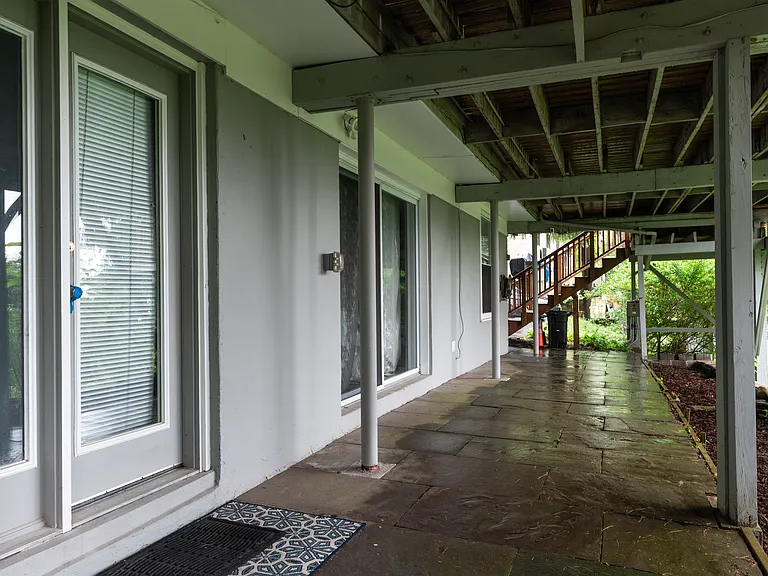1095 Route 9W S #2 — Photo 9