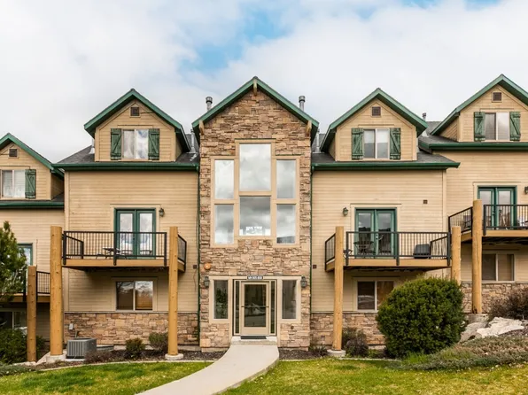3521 N Fox Run Dr E APT 806, Eden, UT 84310