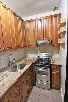 Rented by JK Dansar Corp | media 28