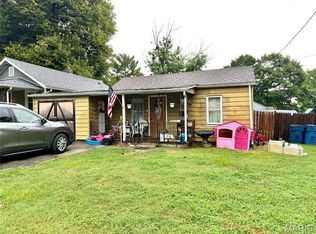 3432 Thomas Ave, Alton, IL 62002
