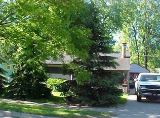 1229 W Willow St, Lansing, MI