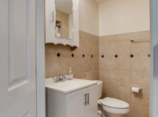 11132 Roane Dr, Knoxville, TN 37934