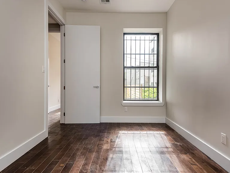 316 Patchen Ave #1L — Photo 6